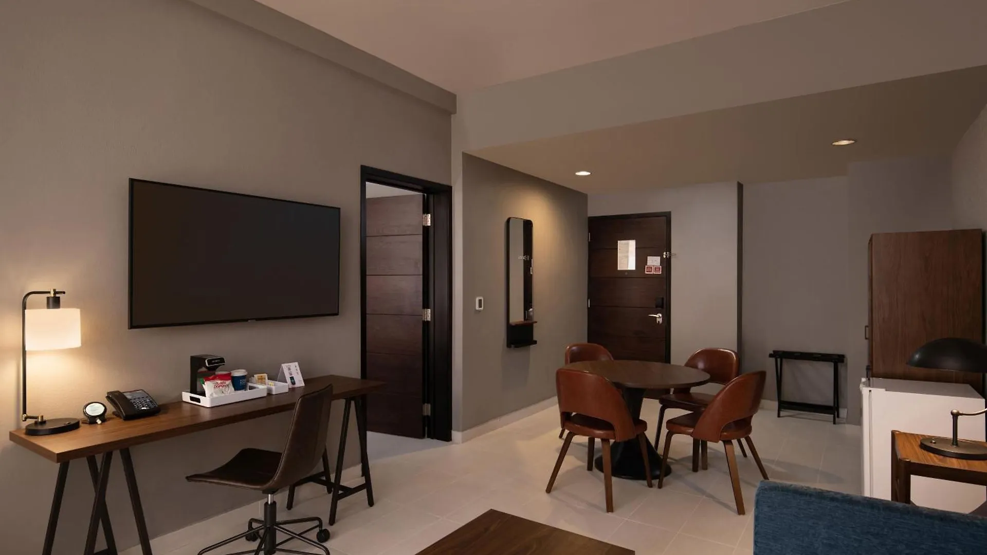 Four Points By Sheraton Пунта-Кана 4*,