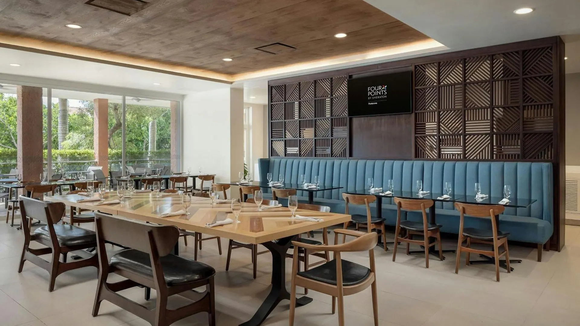 Four Points By Sheraton Пунта-Кана 4*,