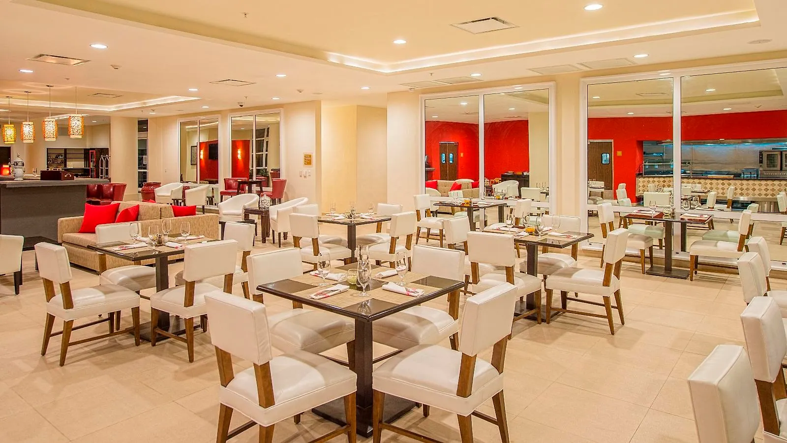 Four Points By Sheraton Punta Cana 4*,