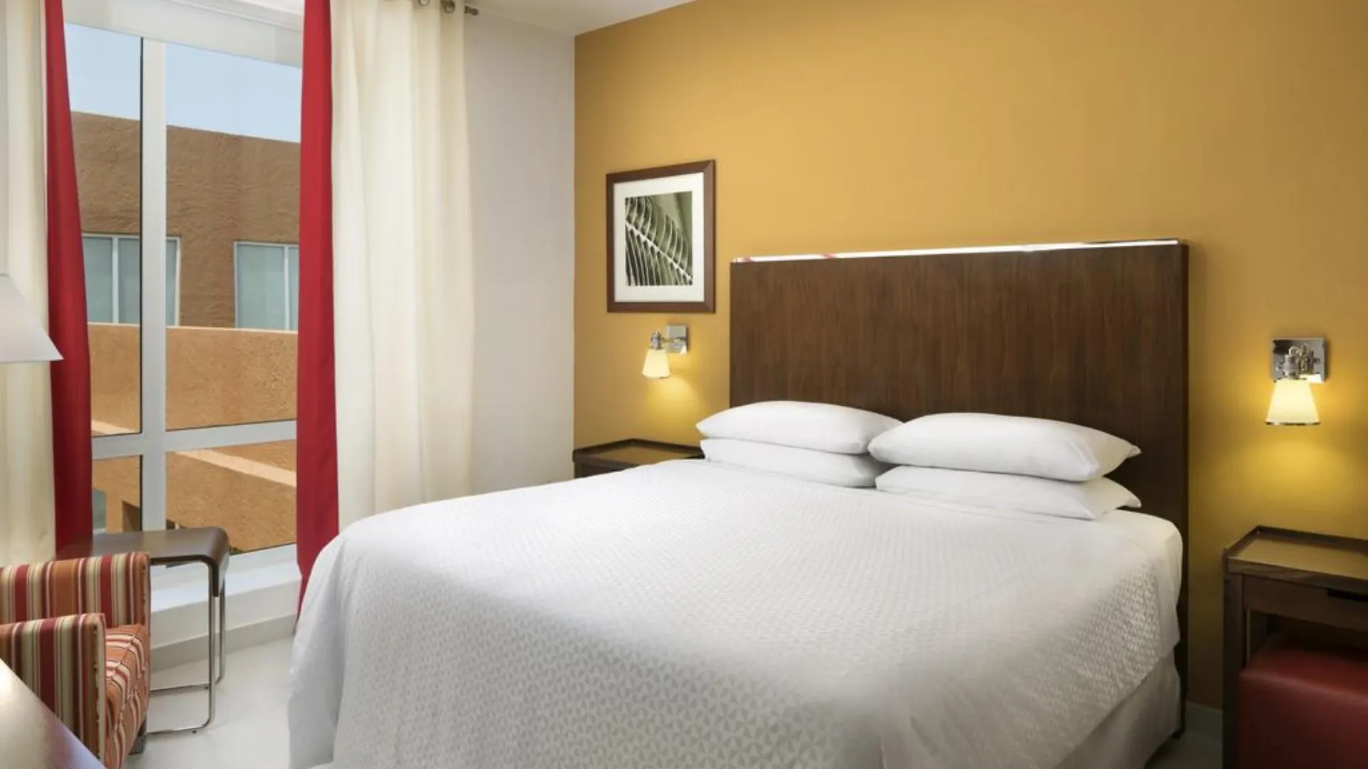 Four Points By Sheraton Punta Cana 4*,
