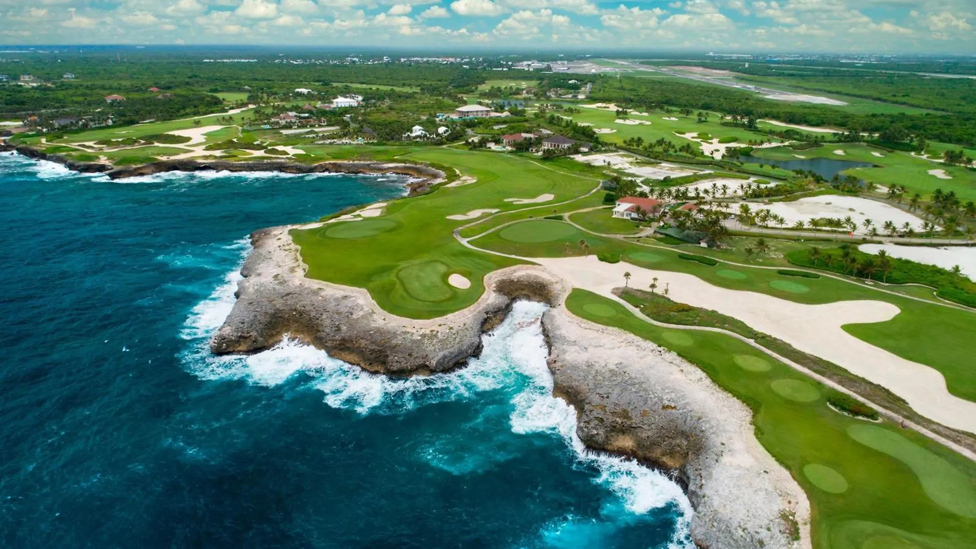 Four Points By Sheraton Punta Cana Hotel
